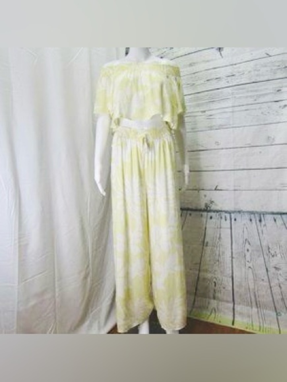 Kiwi And Punch Floral 2-Piece Set With Off Shoulder Top And Matching Bottoms